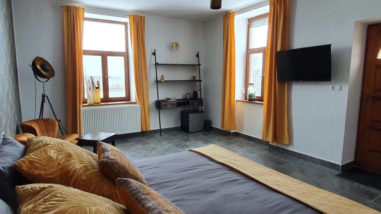 Tisza White House Bed and Breakfast Tiszaszolos Εξωτερικό φωτογραφία